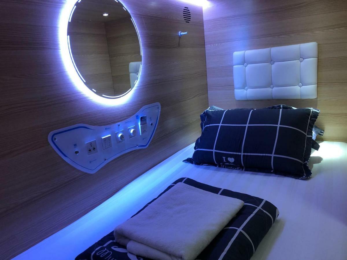 Capsulepod@Aljunied Vandrehjem Singapore Eksteriør billede